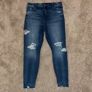 American Eagle Curved Super High-Rise Jegging
